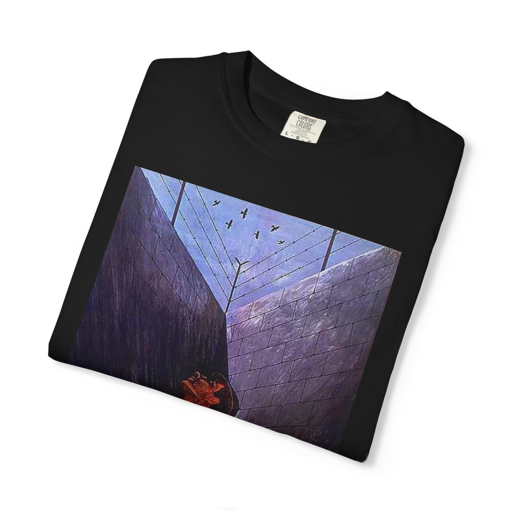 "Walls and chains" T-shirt